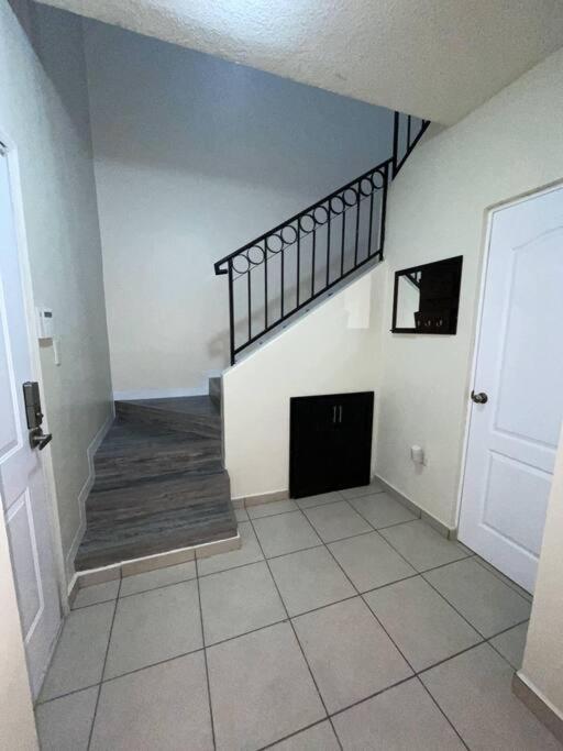 Villa Casa Eliseos, A 5 Minutos De La Linea Fronteriza Nogales  Exterior foto